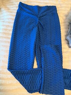 Textured High-Waist Leggings in Royal Blue rouch to butt
